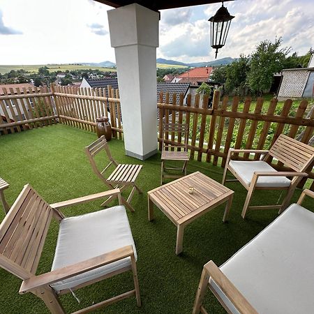 Nad Slovackym Sklipkem Villa Tupesy ภายนอก รูปภาพ